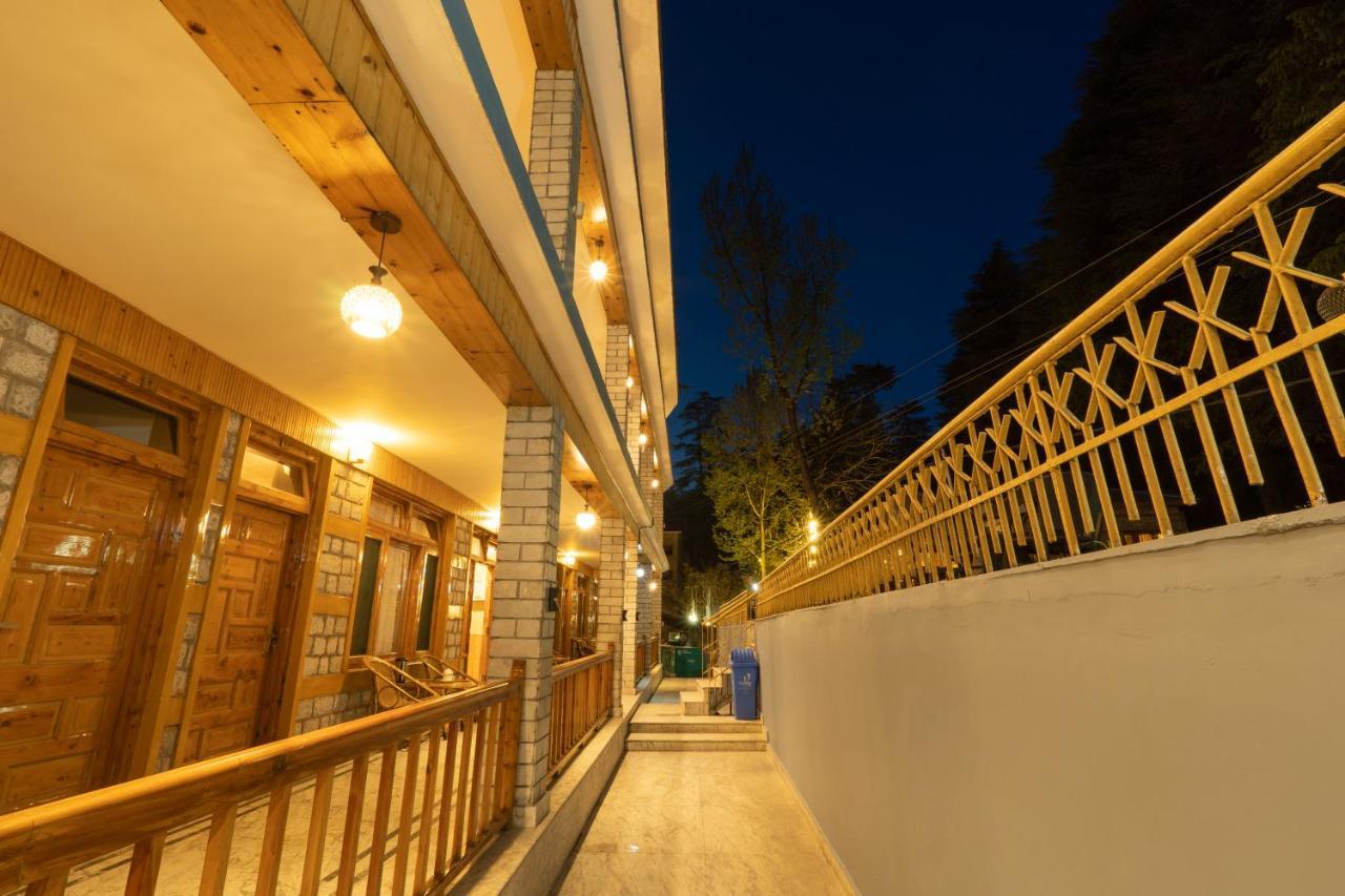 Holiday Home International -Vivaan Stays Манали Экстерьер фото