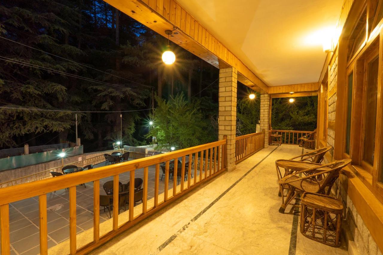 Holiday Home International -Vivaan Stays Манали Экстерьер фото