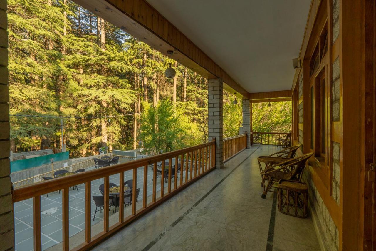 Holiday Home International -Vivaan Stays Манали Экстерьер фото