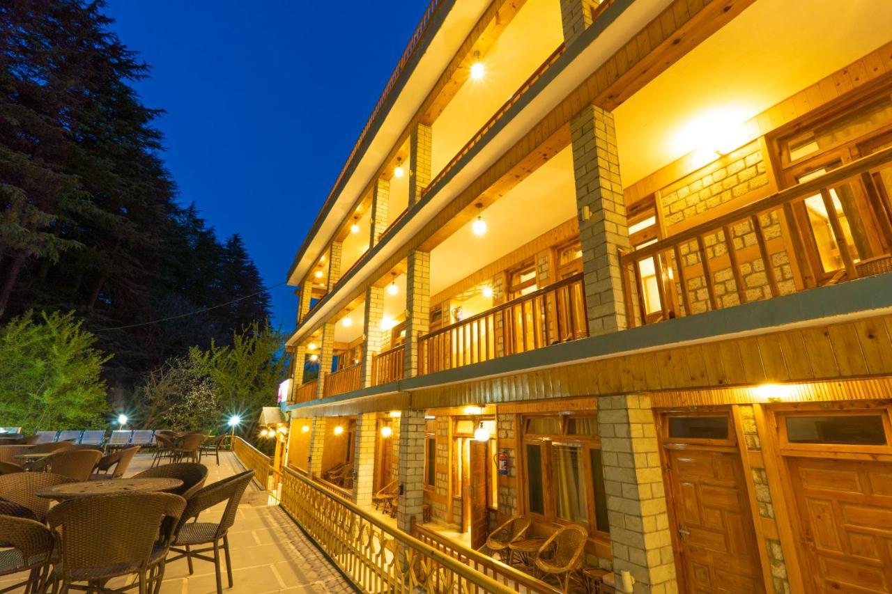 Holiday Home International -Vivaan Stays Манали Экстерьер фото